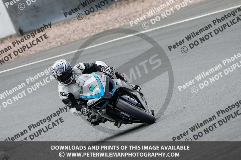 donington no limits trackday;donington park photographs;donington trackday photographs;no limits trackdays;peter wileman photography;trackday digital images;trackday photos